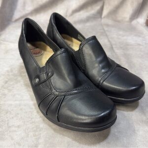 Earth Spirit Women’s Black Rudi Slip On Heel Size 10